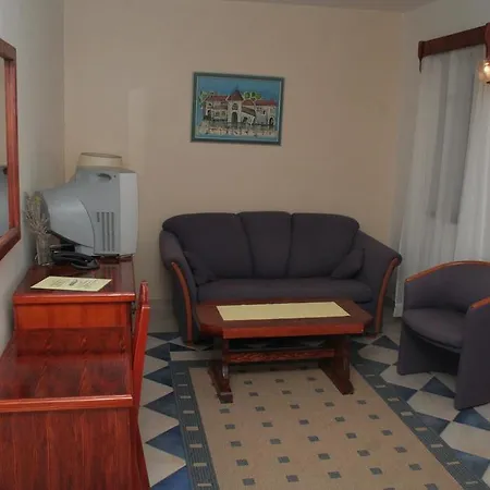 Apartment 3094a Rogoznica (Sibenik-Knin)